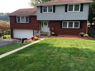 112 Van Ave, Greensburg, PA 15601-1041