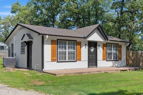 7516 Shadybrook Dr, Fincastle, TX 75763-3312