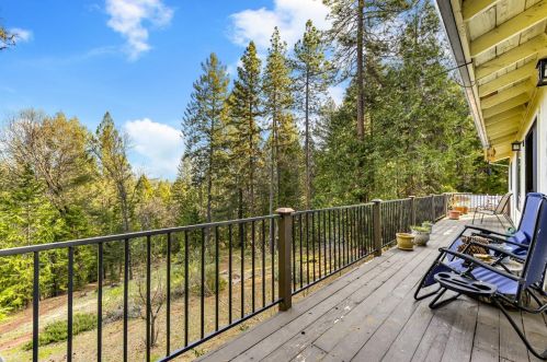 20134 Hosmer Mine Ct, Michigan Bluff, CA 95631-9777