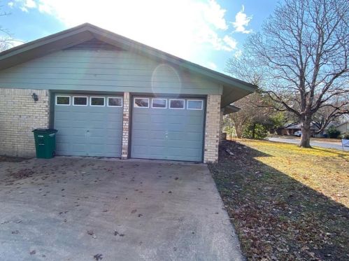 8709 Donna Gail Dr, Austin TX  78757-6955 exterior