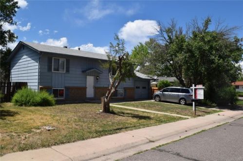 1147 Nucla St, Denver CO  80011-7515 exterior