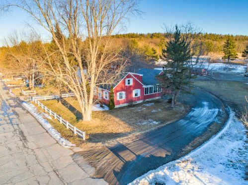 16 Hidden Haven Ln, Augusta, ME 04330-8253