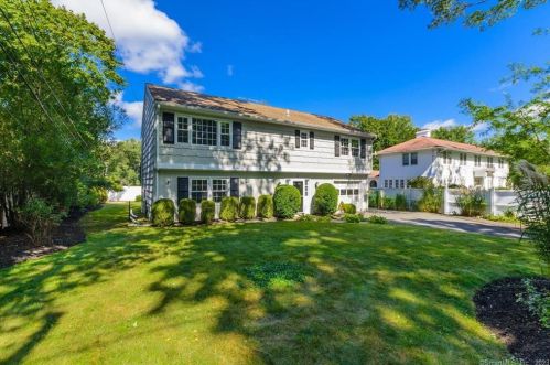 17 Old Saugatuck Rd, Norwalk CT  06855-2022 exterior
