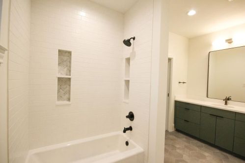 1509 El Campo Dr, Dallas TX  75218-3523 exterior