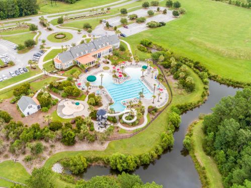 3124 Sturbridge Rd, Mount Pleasant SC  29466-8241 exterior