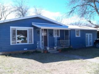 501 Needham St, Echo, TX 76834-7155