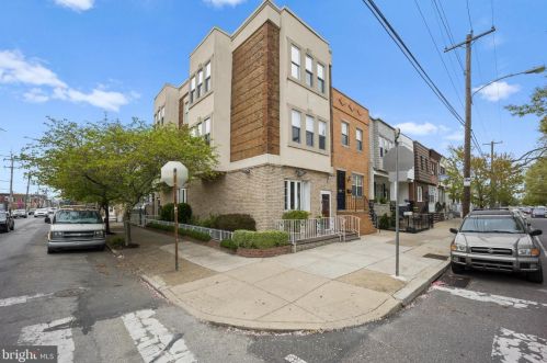 2450 4 St, Philadelphia PA 19148-4713 exterior