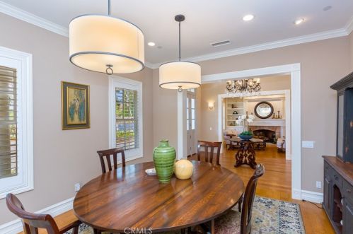 1015 Tiger Tail Dr, Riverside CA  92506-5423 exterior