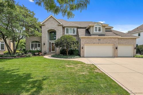 3312 Scottsdale Ct, Naperville, IL 60564-4626