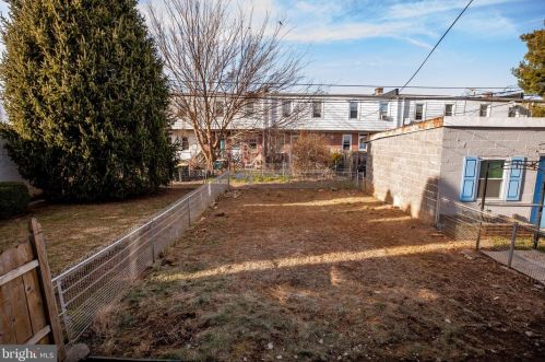 307 Ross St, Lancaster PA  17602-1941 exterior