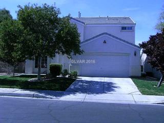 965 Gold Bear Dr, Henderson NV  89052-3869 exterior