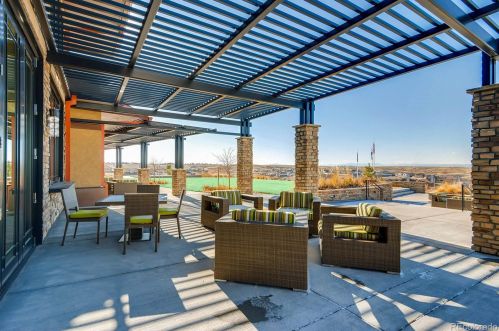 22586 Glidden Dr, Aurora CO  80016 exterior