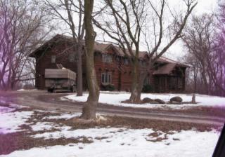 510 Machelle Dr, Trout Valley, IL 60013-2306