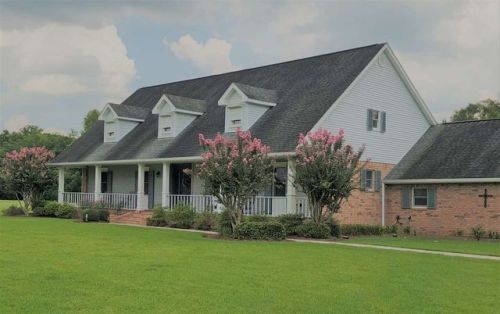 325 Fantastic Blvd, Raceland, LA 70394-2206
