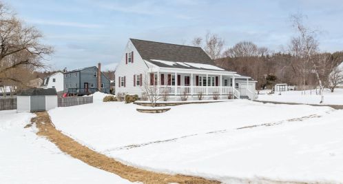 10 Donna Dr, Allenstown, NH 03275-3104