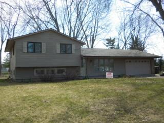 6508 Allenwood Dr, Fort Wayne IN  46835-2420 exterior