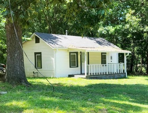 4750 Mosley Rd, Austell, GA 30106-2606