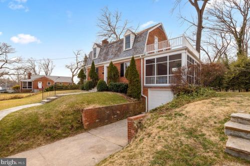 10304 Pierce Dr, Silver Spring, MD 20901-1942