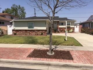 3925 186th St, Torrance, CA 90504-5636