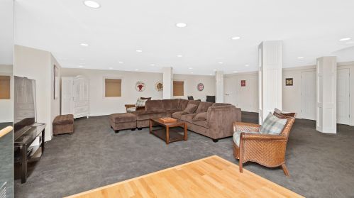 1478 Berkley Ct, Bannockburn IL 60015-2114 exterior