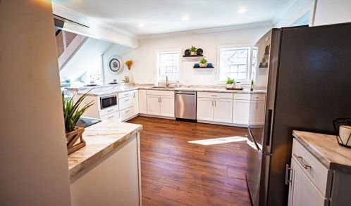 934 Burns Dr, Atlanta GA  30310-4632 exterior