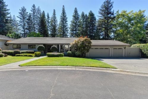120 Patton Ct, Folsom, CA 95630-1835