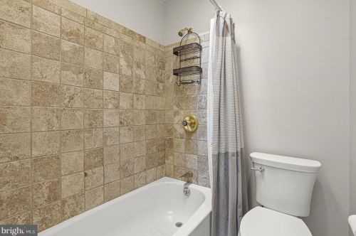 10871 Lockwood Dr, Silver Spring MD 20901-4514 exterior