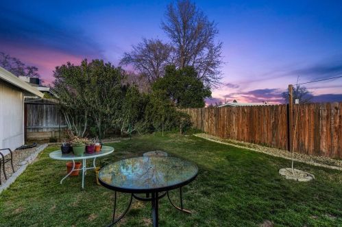 7074 Cloverleaf Way, Citrus Heights, CA 95621-1153