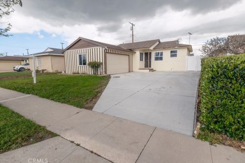 3817 186th St, Torrance, CA 90504-5634