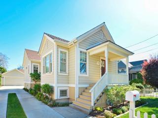 209 Maple St, Salinas CA  93901-4129 exterior