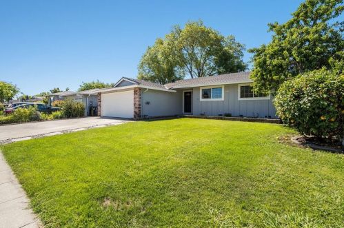 538 Tuscarora Dr, San Jose, CA 95123-4128