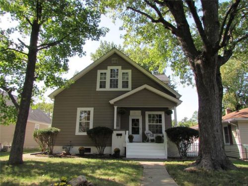 905 Ruskin Ave, Edwardsville, IL 62025-2349