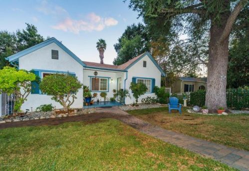 196 Harriet St, Altadena, CA 91001-5063