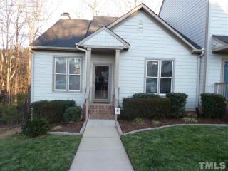 124 Windward Ct, Cary, NC 27513-2845