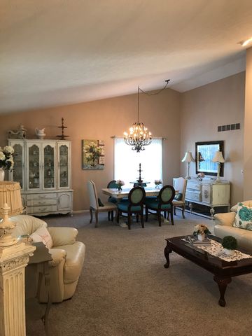 3605 Chelmsford Ct, Springfield, IL 62704-5500