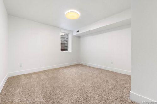 4841 Clarkson St, Englewood CO  80113-6939 exterior