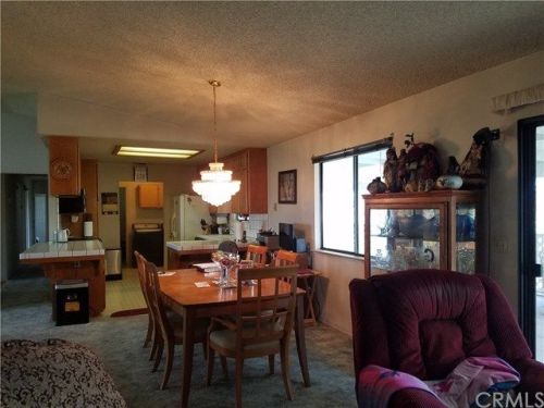19775 Oakhill Rd, Madera, CA 93638-8093