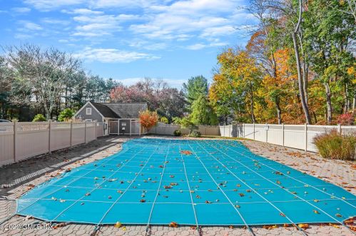 203 Foxboro Dr, Norwalk CT  06851-1155 exterior