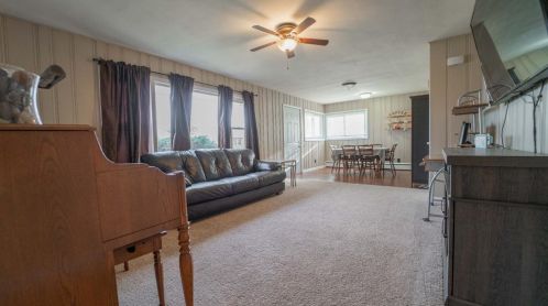 2312 73rd Ave, Gary IN  46410-4033 exterior