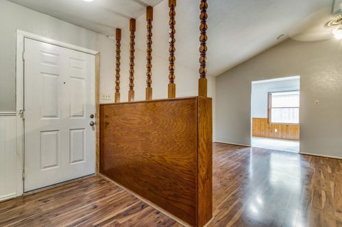 1601 Legend Dr, Garland, TX 75040-8209