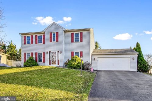 3510 Rock Creek Dr, York, PA 17315-4453