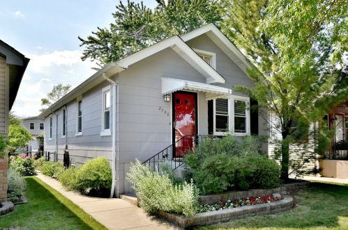 2706 New England Ave, Chicago, IL 60707-1733