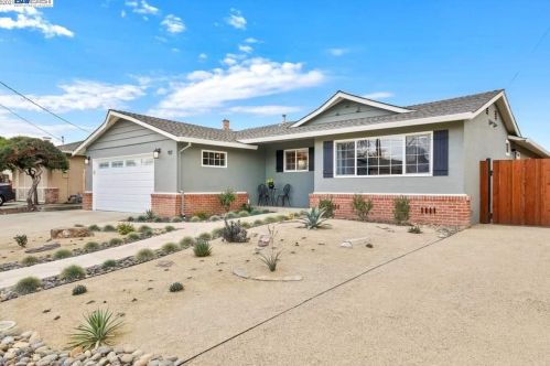 917 Via Granada, Livermore, CA 94550-5561