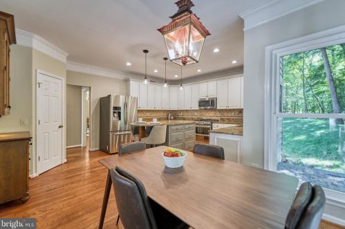 14 Stratford Garden Ct, Silver Spring MD 20904-1560 exterior