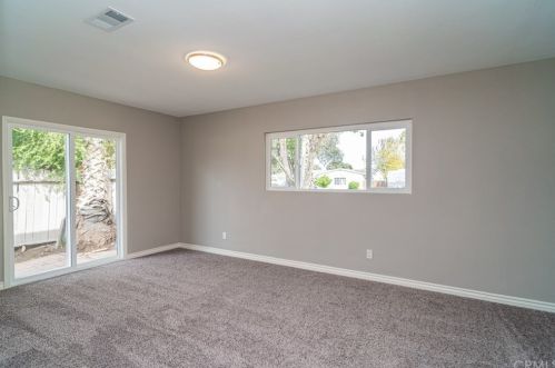 4082 Overland St, Riverside CA  92503-4071 exterior