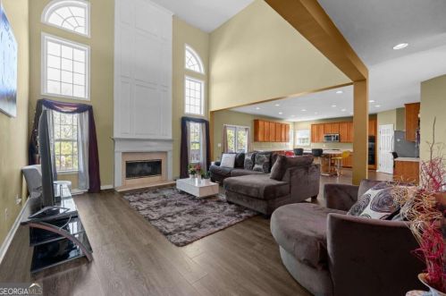 5625 Baffin Rd, Atlanta GA  30349-7050 exterior