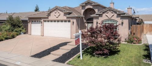 1934 Linda Jean Ln, Manteca, CA 95337-7928