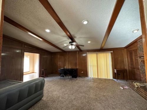 305 Marriott Ln, Garland TX  75040-3652 exterior