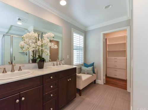 186 Pathway, Irvine CA  92618-8846 exterior