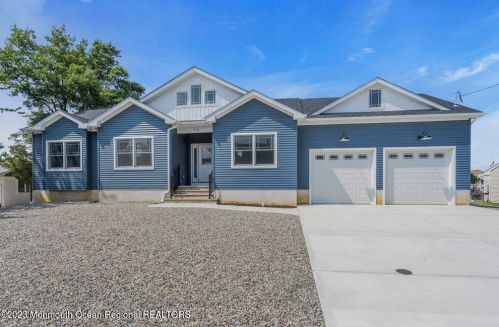 914 Laurel Blvd, Lacey Township, NJ 08734-2719
